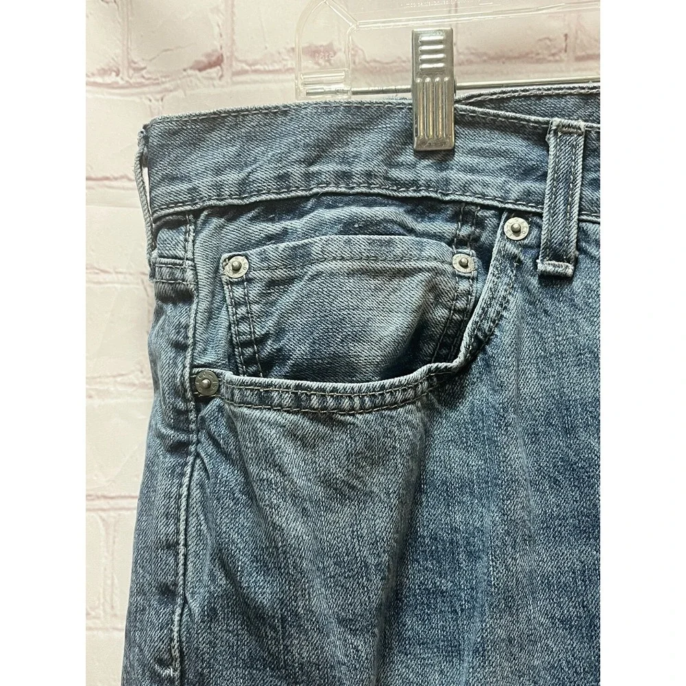 Levi's men blue jeans 514 men's‎ tagged 36x30 measure 38x30.25